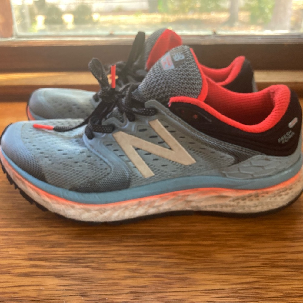 New Balance Freshfoam 1080 size 8.5 “Like” for a discount & FREE Shipping